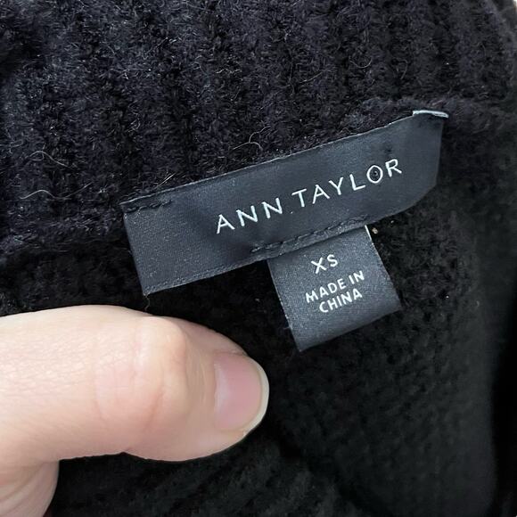Ann Taylor Collared Cable Knit Cardigan Sweater XS Black Classic Preppy Button - Picture 5 of 8